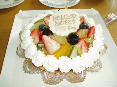 誕生日ケーキ